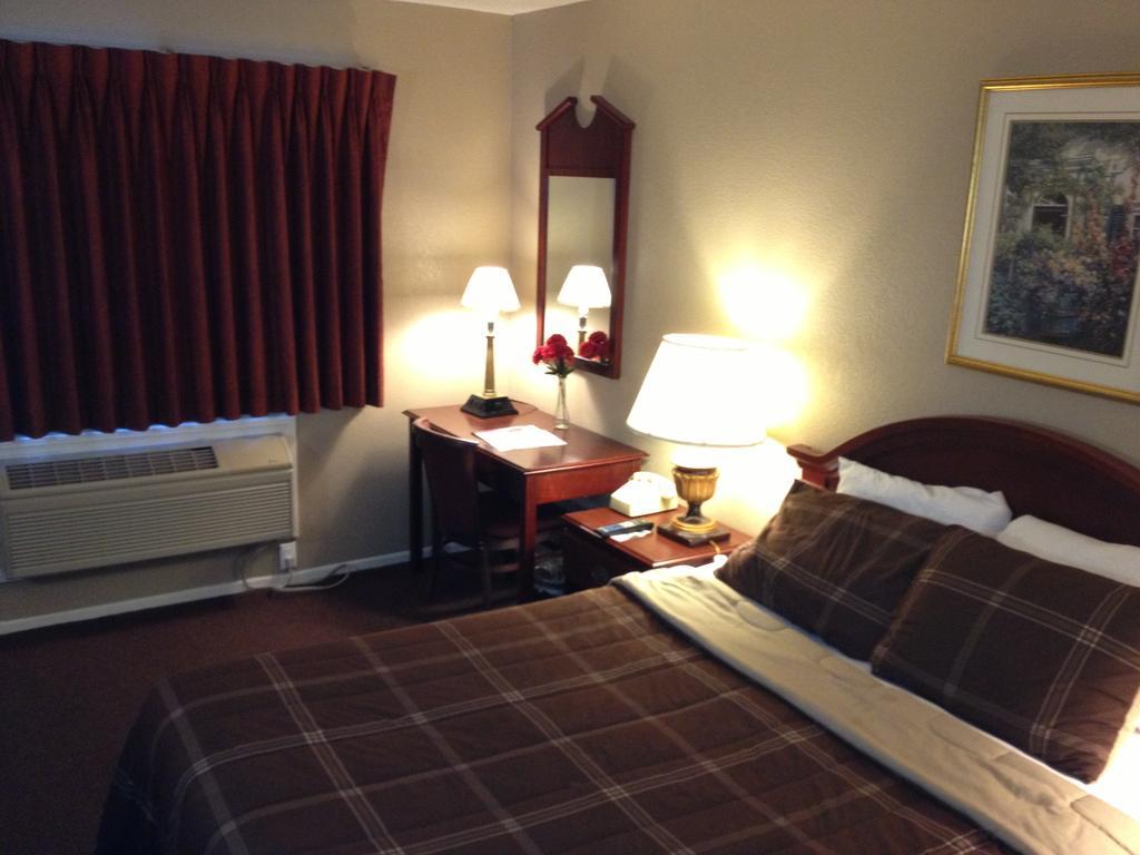 Park Avenue Inn & Suites Викторвил Стая снимка