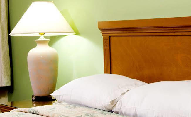 Park Avenue Inn & Suites Викторвил Екстериор снимка